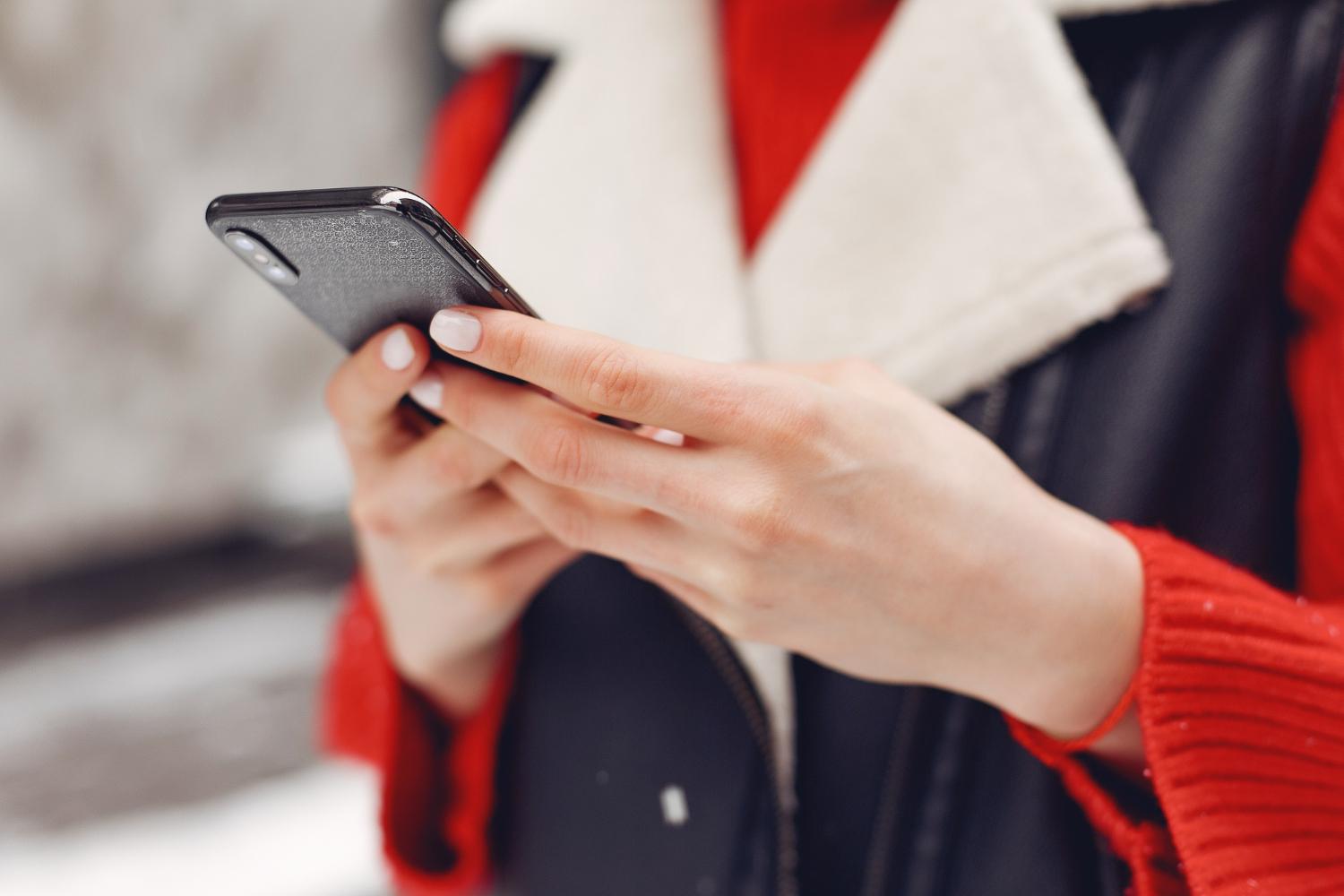 Top Up Data & Talk Time: Seamless Mobile Recharges